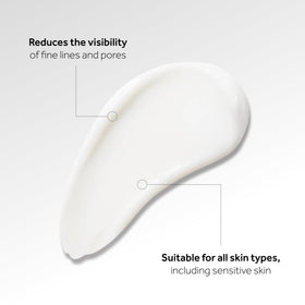 No7 Airbrush Away Face Primer 30ml texture close-up