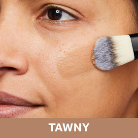 No7 Lift & Luminate Serum Foundation Tawny 30ml back view