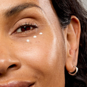 No7 Lift & Luminate Under Eye Cream application on skin