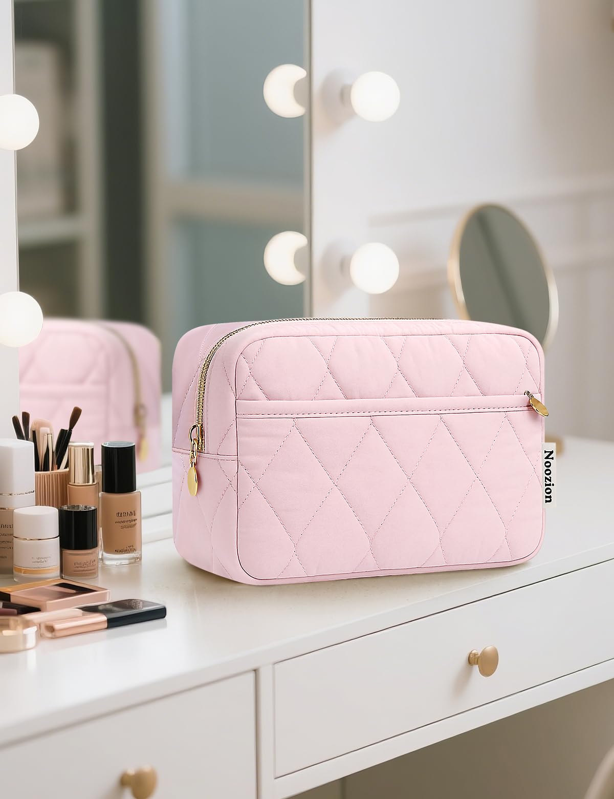 Noozion Makeup Bag elegant design suitable for gifting
