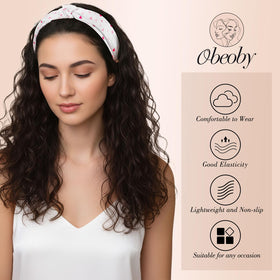 obeoby Knotted Headband worn by model with loose hair