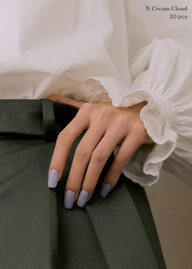 ohora Semi Gel Nail Strips N Cream Cloud application process