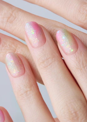 ohora Semi Gel Nail Strips packaging with accessories