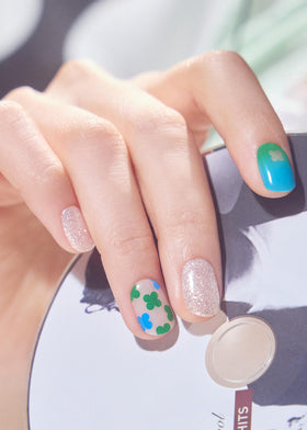 ohora Semi Gel Nail Strips packaging with accessories
