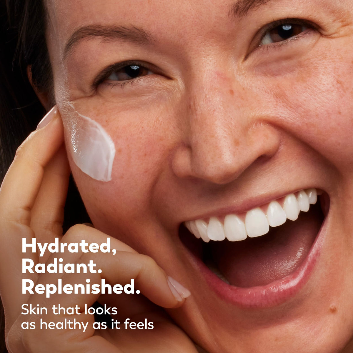 Olay Active Hydrating Beauty Fluid Lotion packaging details