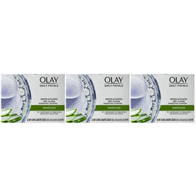 Olay Daily Gentle Clean 5-in-1 Cloths side view with texture