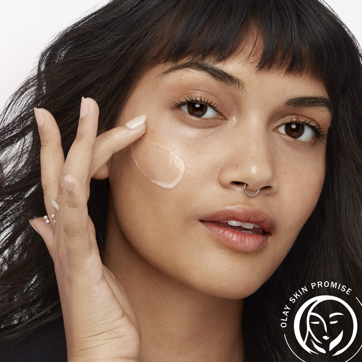 Olay Regenerist Micro Sculpting Serum application on skin