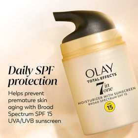 Olay Total Effects 7-in-1 Face Moisturiser SPF 15 packaging