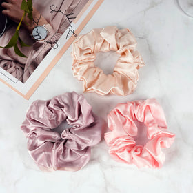 OLESILK silk scrunchies displayed in a gift box