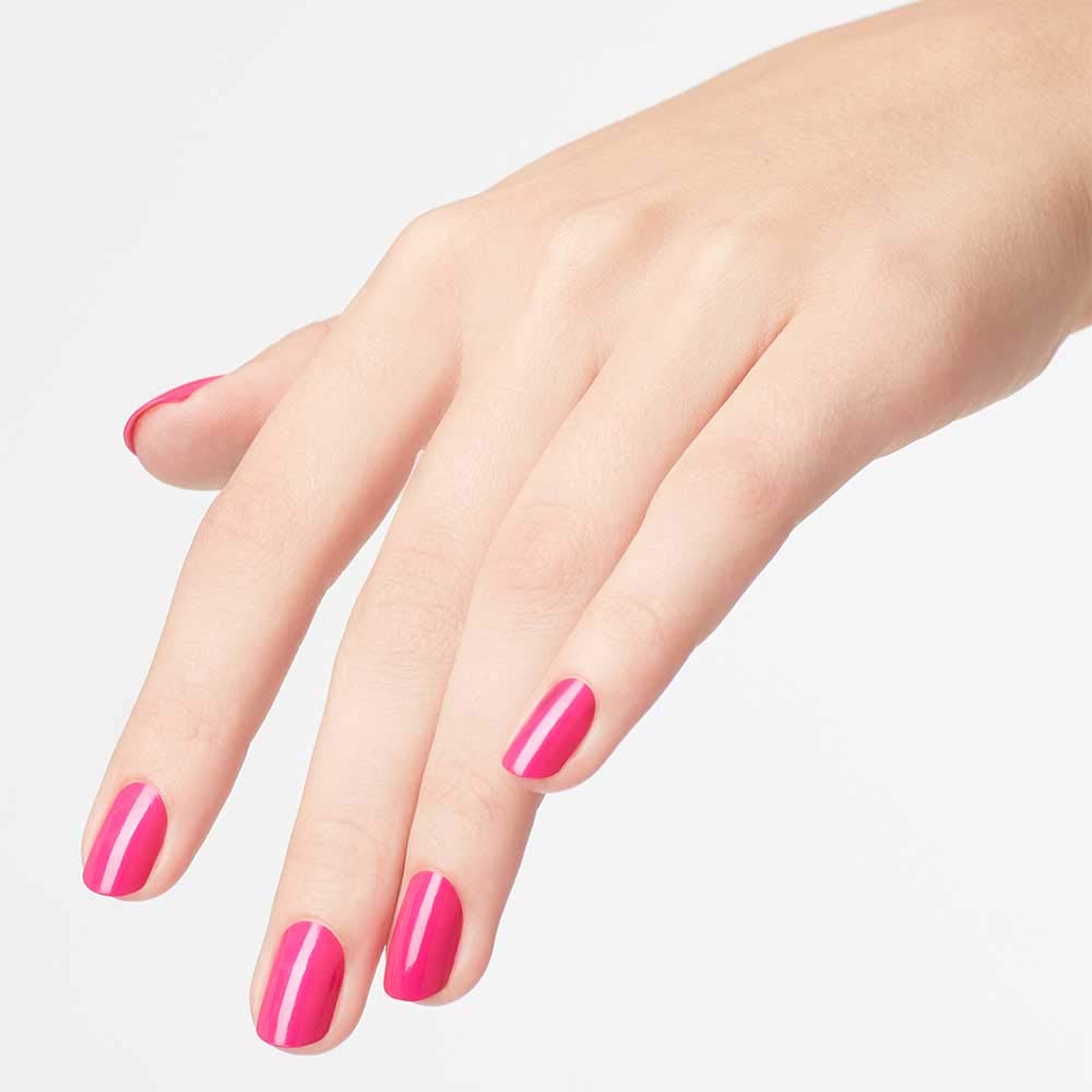 OPI La Paz-itively Hot nail polish application on nails