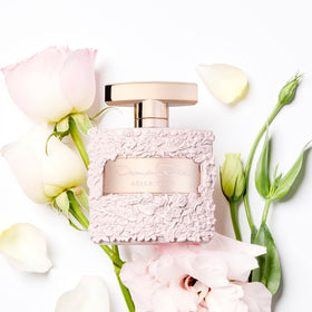 Oscar de la Renta Bella Rosa Eau de Parfum packaging