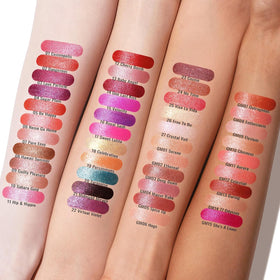 Oulac Matte Terracotta Lipstick GM05 Spice Up on makeup table