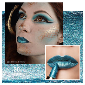 Oulac Metallic Green Lipstick side view showcasing the mirror design