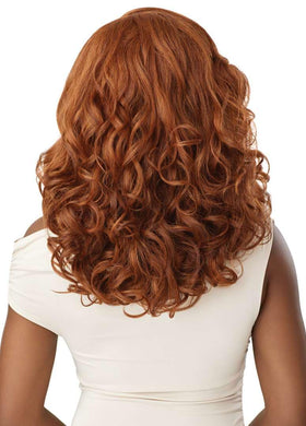 Outre Lace Front Wig Akina showing pre-plucked hairline