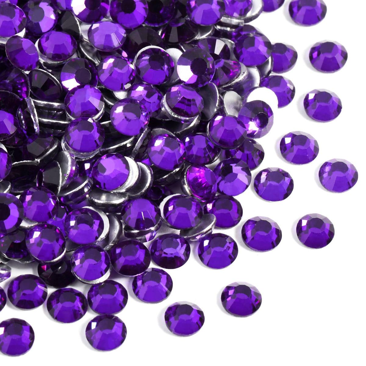 Pack of 1440 BEADSLAND rhinestones in pure purple SS16 size