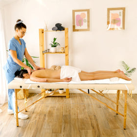 Packaging of BECALIN Massage Table Warmer with product details
