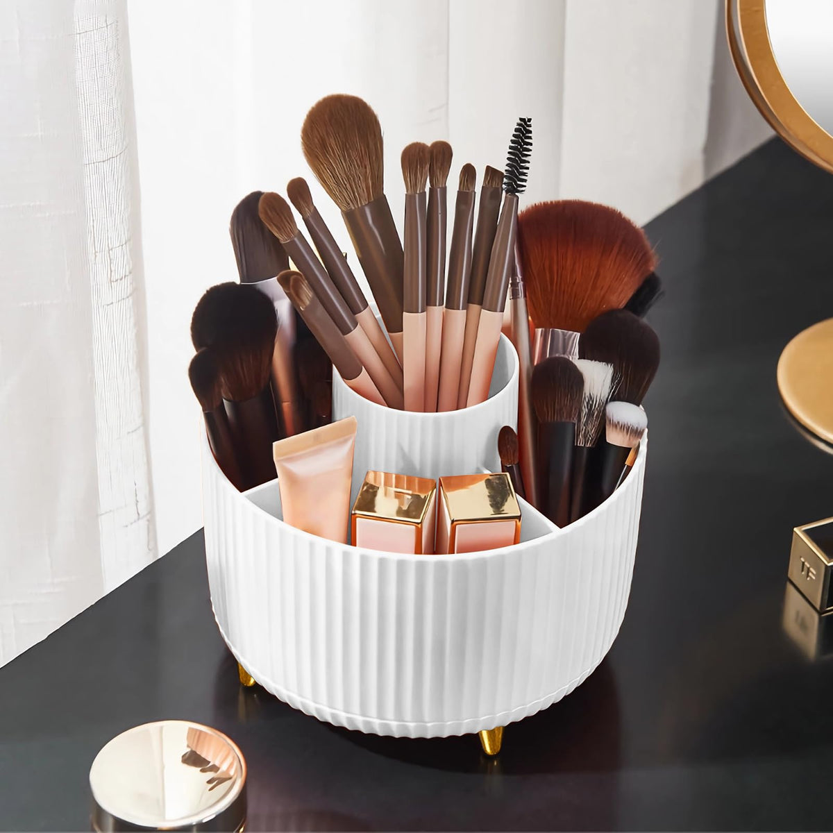 Packaging of Diesisa Makeup Brush Holder Organizer