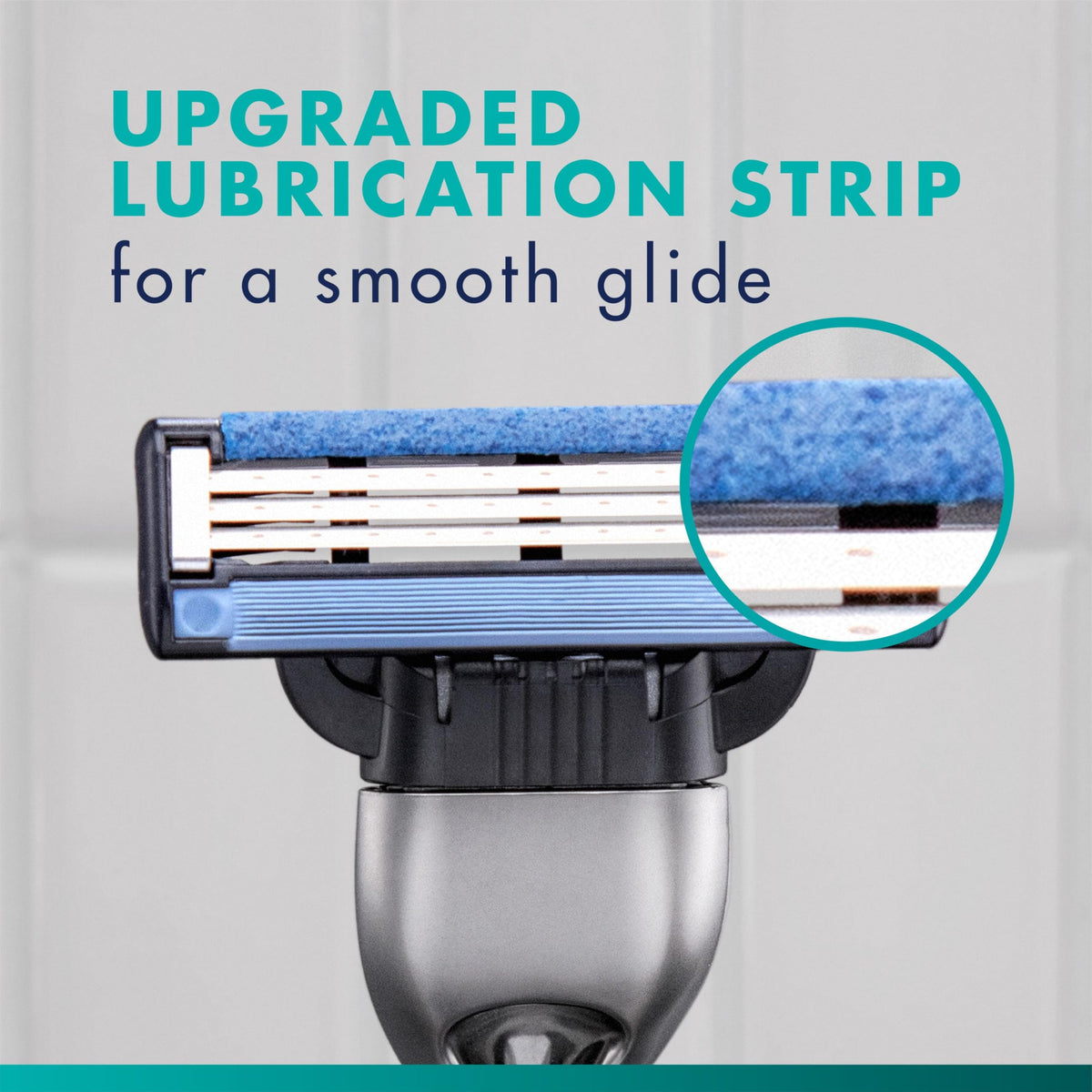 Packaging of Gillette Mach3 razor with blade refills