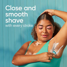 Packaging of Gillette Venus Tropical Disposable Razors showing three count