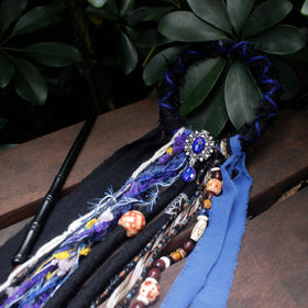 Packaging of the handmade dreadlock hair ties