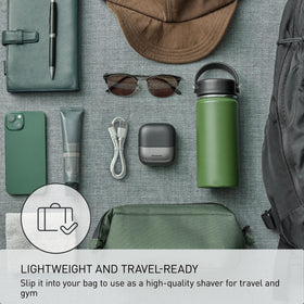 Panasonic ES-CM3A-K Travel Shaver with protective cover