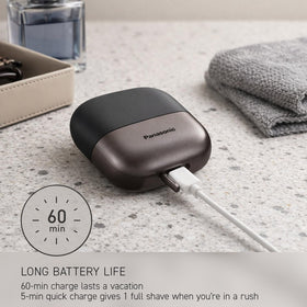 Panasonic ES-CM3A-K Travel Shaver with smart beard sensor feature