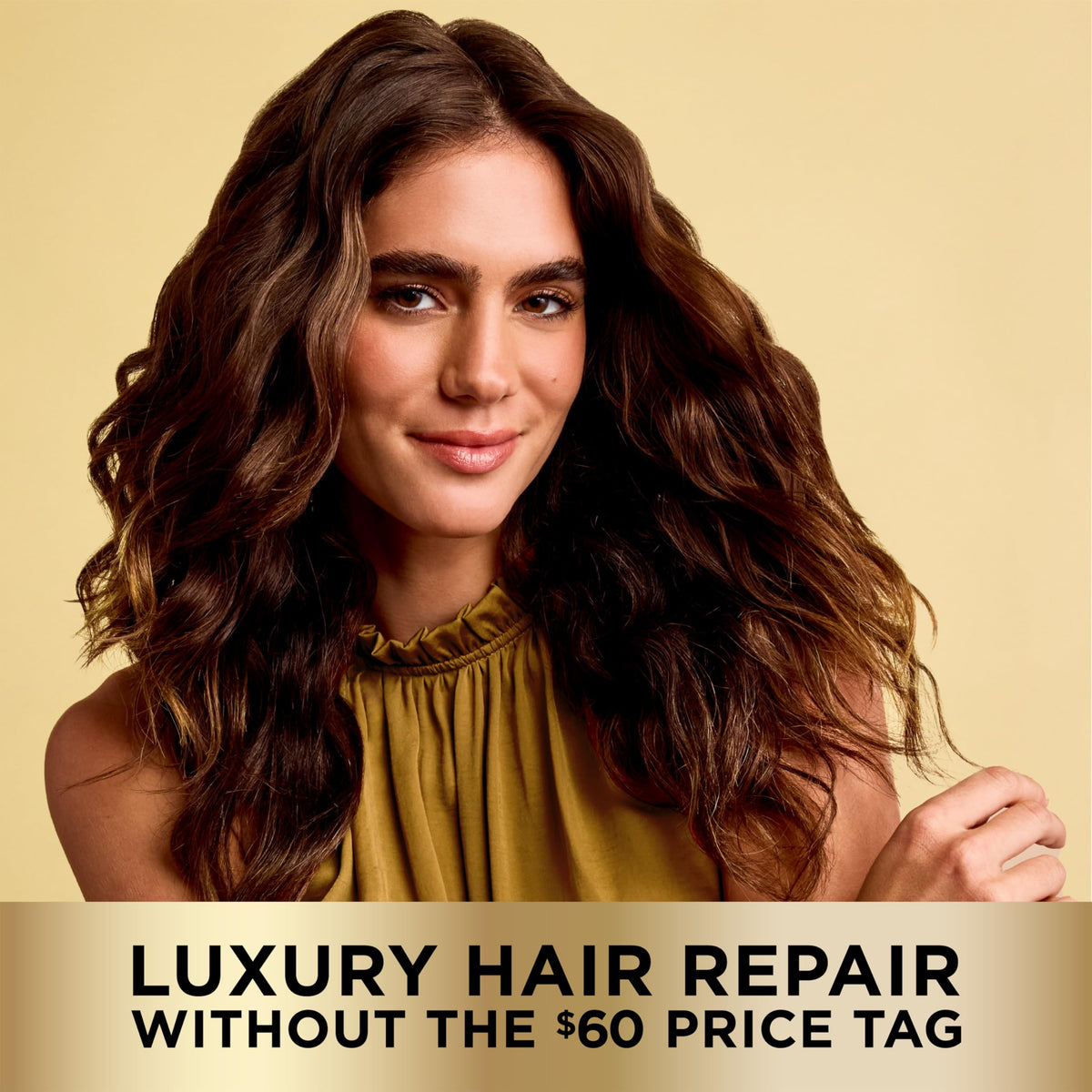 Pantene Miracle Rescue 10in1 Multitasking Spray being applied to hair