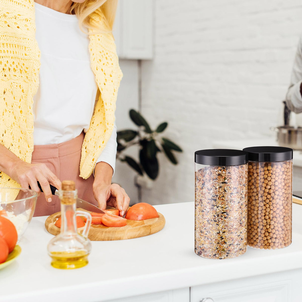 Patelai jars in a travel bag for easy storage