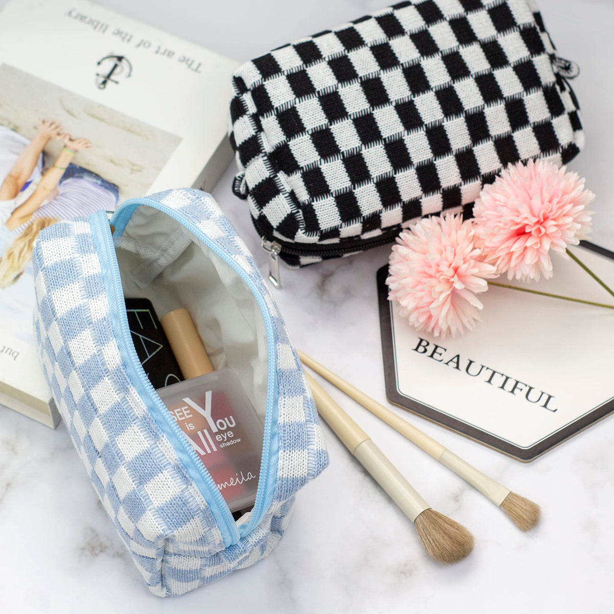 PAZIMIIK Checkered Makeup Bag showing top zipper closure