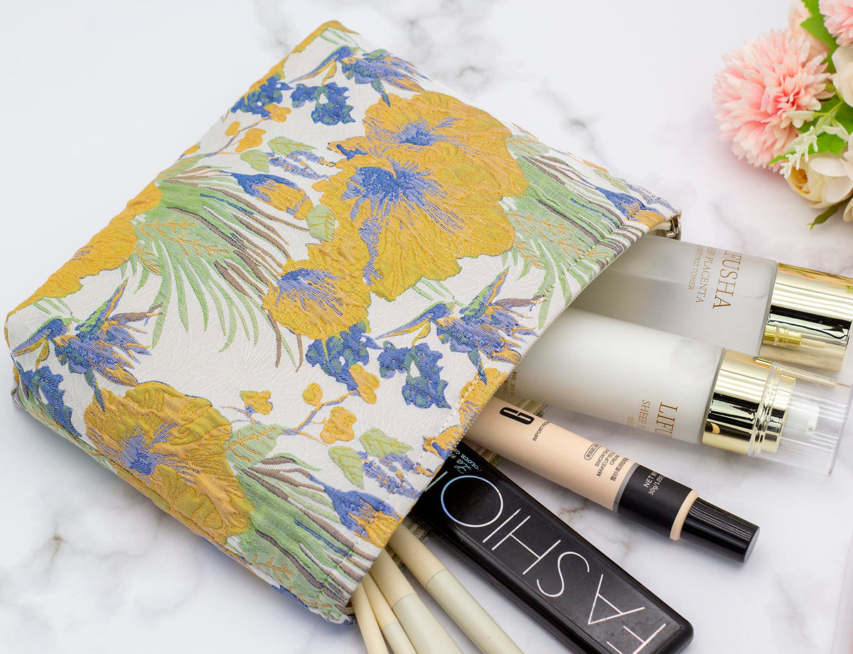 PAZIMIIK Flat Makeup Bag in a handbag