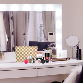 PAZIMIIK makeup bag in a backpack for travel