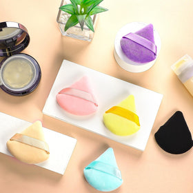 Pimoys Triangle Powder Puffs packaging display