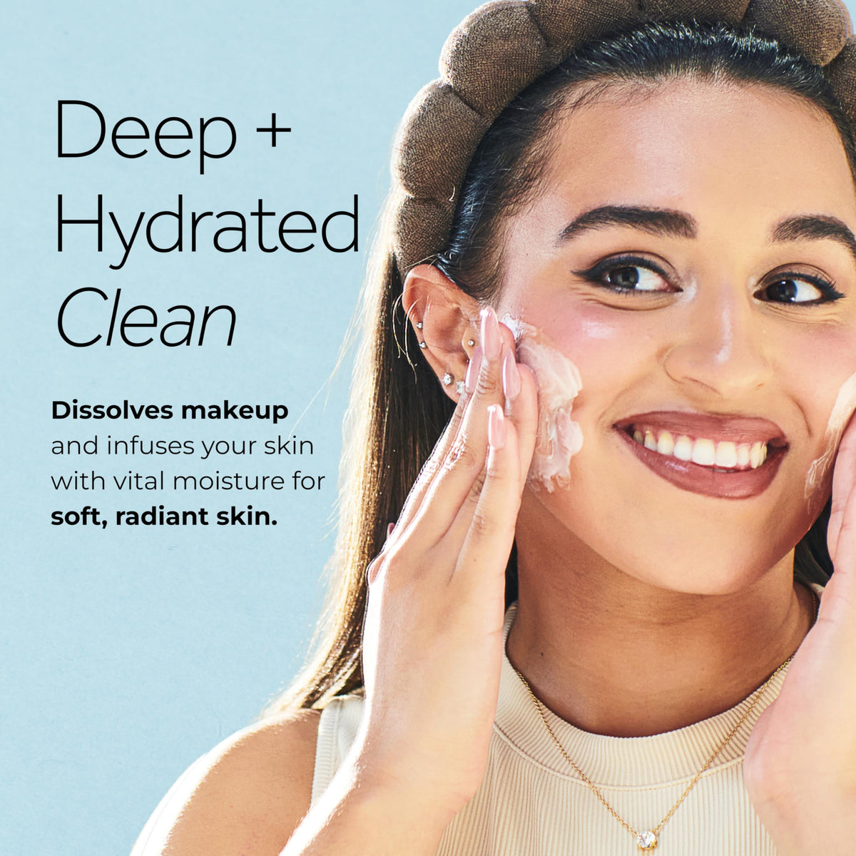 POND'S Cold Cream Cleanser application on skin