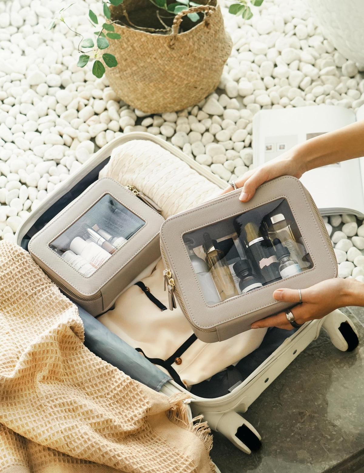 Popvibe Clear Makeup Bag Set showcasing transparent design