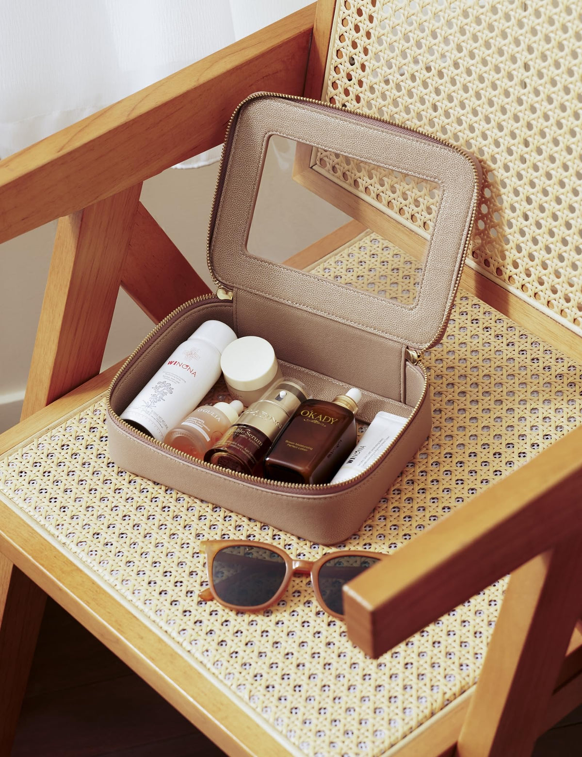 Popvibe Clear Makeup Case set with cosmetics inside