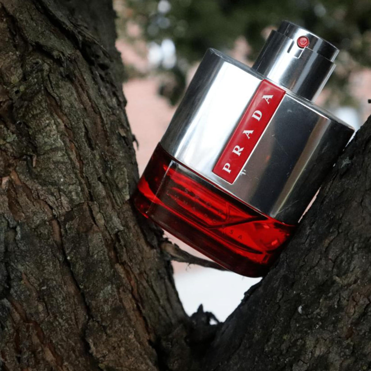 Prada Eau de Toilette Luna Rossa Sport 100ml bottle top view
