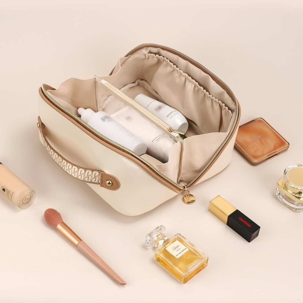 Prite Makeup Bag in medium size with transparent divider