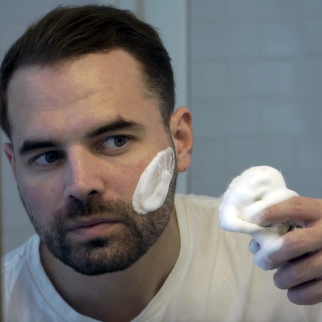 Proraso Shaving Cream Eucalyptus & Menthol lather on brush