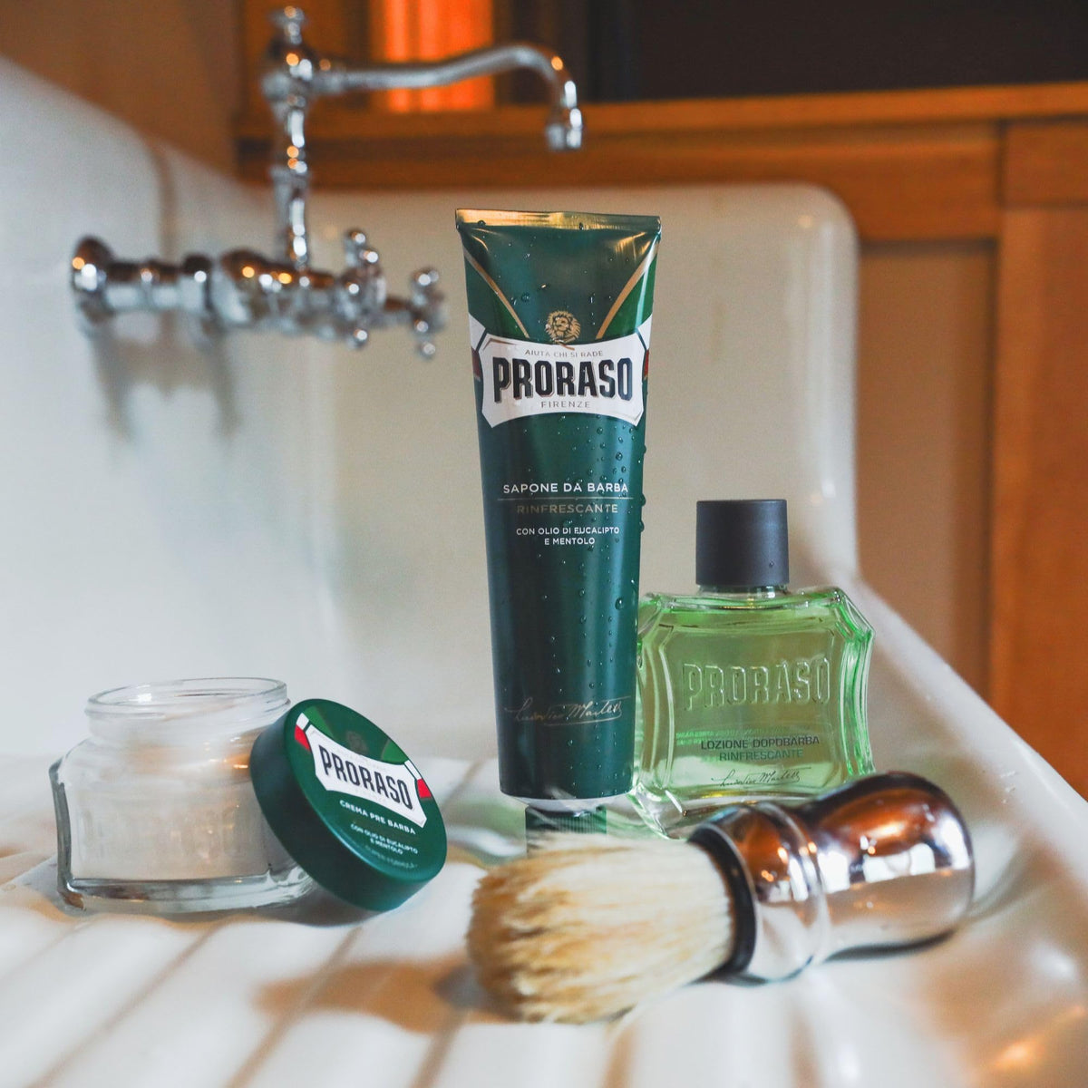 Proraso Shaving Cream Eucalyptus & Menthol tube with cap