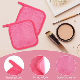Puomue Makeup Remover Cloths displayed with travel bag