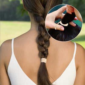 Qarwayoc Blonde Hair Tie in use on thick hair