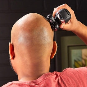 Remington Balder Deluxe XR7100 with high-capacity hair chamber