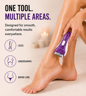 Remington Electric Shaver with included AAA batteries and packaging