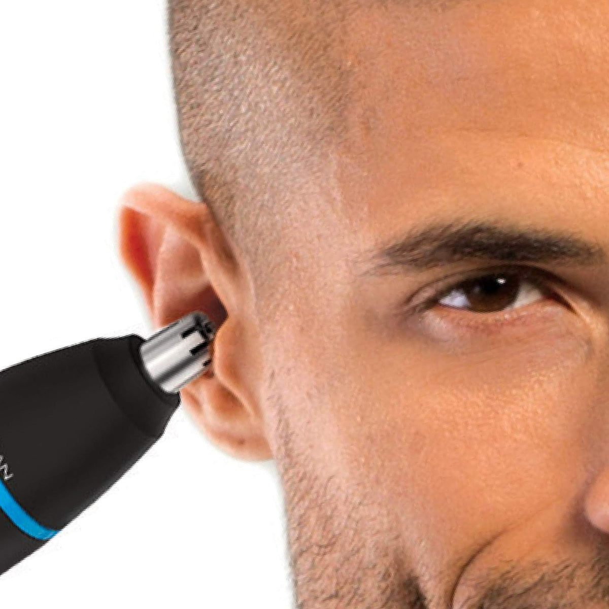Remington Nose, Ear & Eyebrow Trimmer side view with attachments