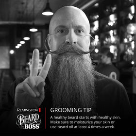 Remington Vacuum Beard Trimmer packaging with product details