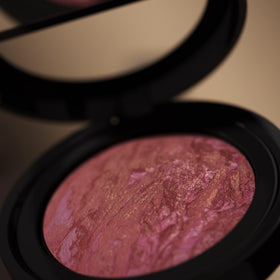 Retractable Angled Kabuki Brush from LAURA GELLER Full Face Kit