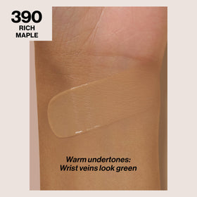 REVLON ColorStay Liquid Foundation Rich Maple 390 bottle with cap