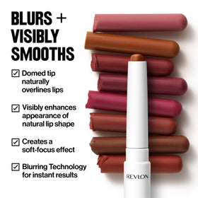 REVLON PhotoReady Instant Blur Liner 003 Dazed applied on lips
