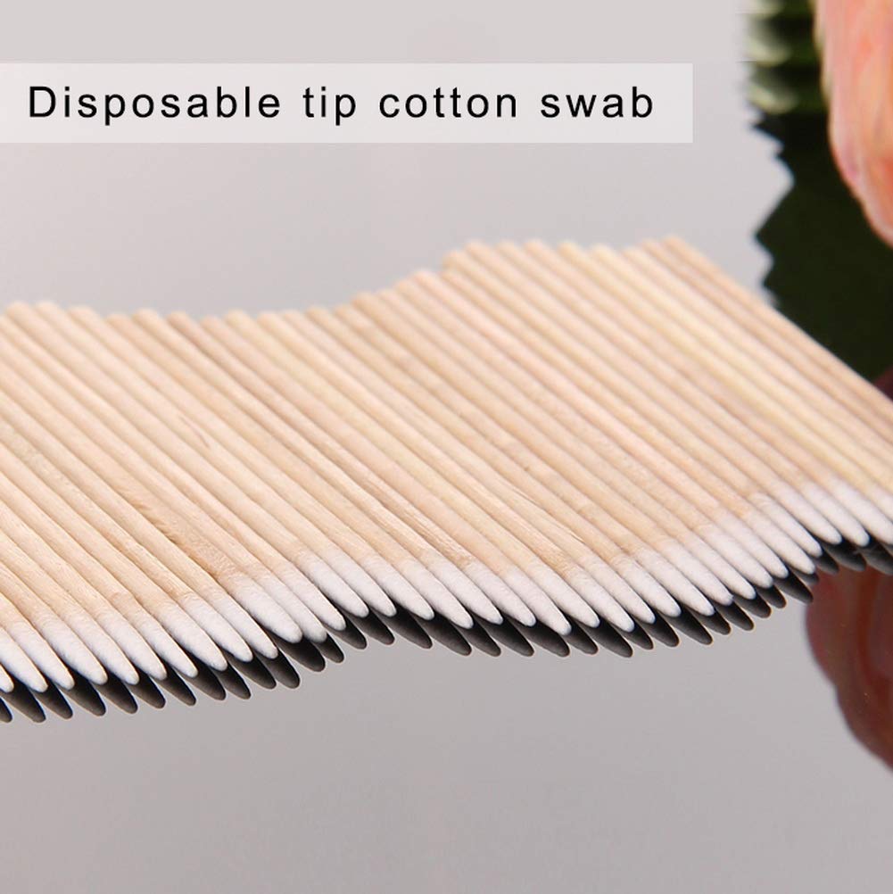 RIKWOG 600pcs Pointed Cotton Swabs in use for makeup application