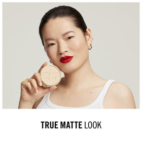 Rimmel Stay Matte Pressed Powder Warm Beige application on skin